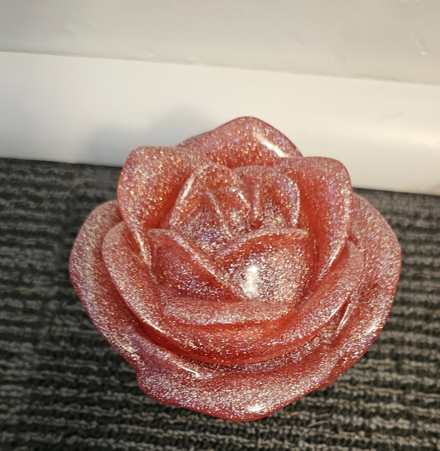 Custom colors . Resin Rose box