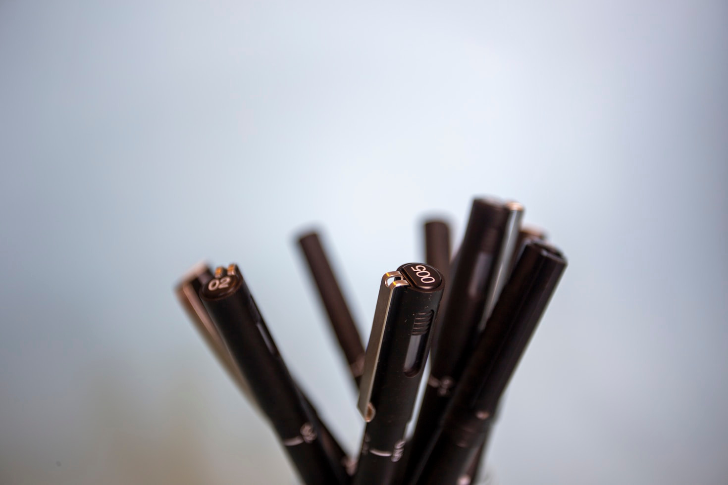 Personalized Resin Trays: A Style Statement